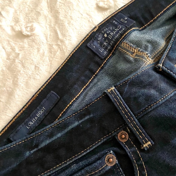 𝐋𝐮𝐜𝐤𝐲 𝐁𝐫𝐚𝐧𝐝 𝐉𝐞𝐚𝐧𝐬 - Picture 4 of 6